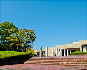 宮城県美術館の外観写真